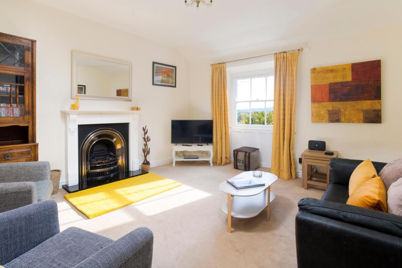 5 Lowfield, Apartment